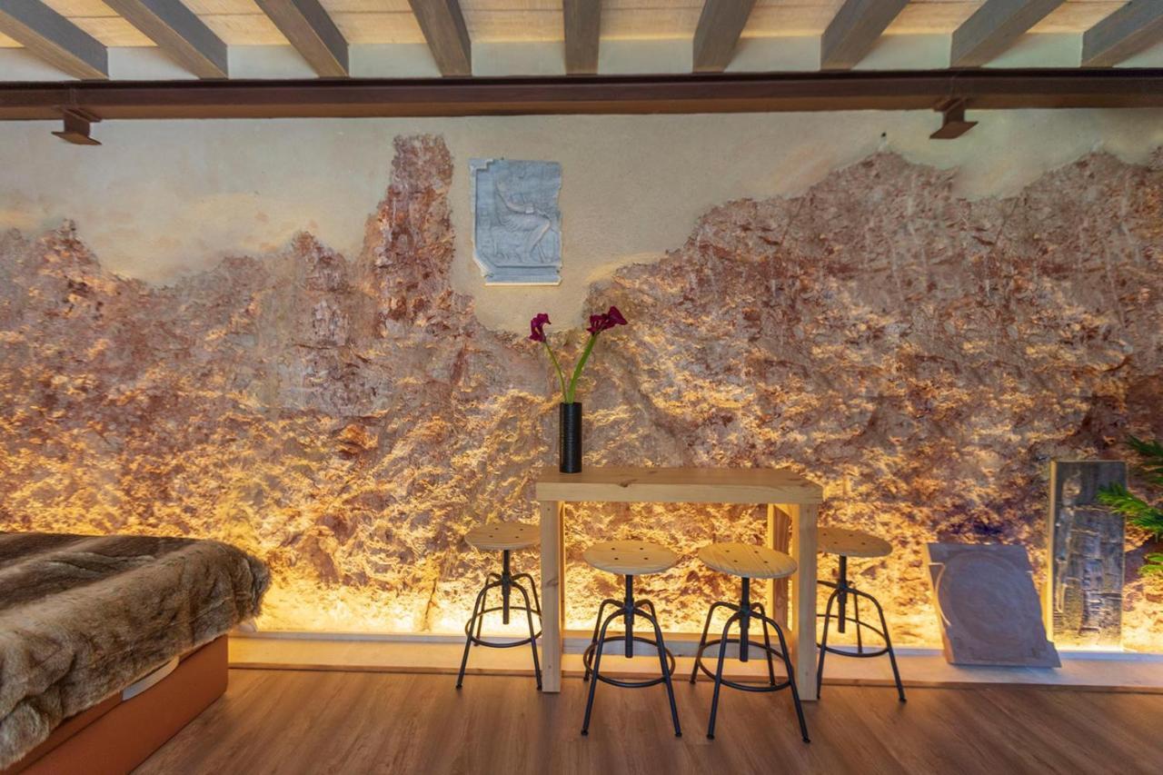 Domus Lapidis - El Taller Bogarra Esterno foto